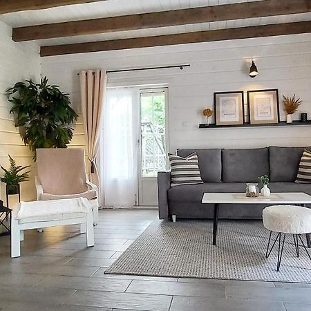 Zolte Drzwi Sucha Rzeczka Villa Eksteriør bilde