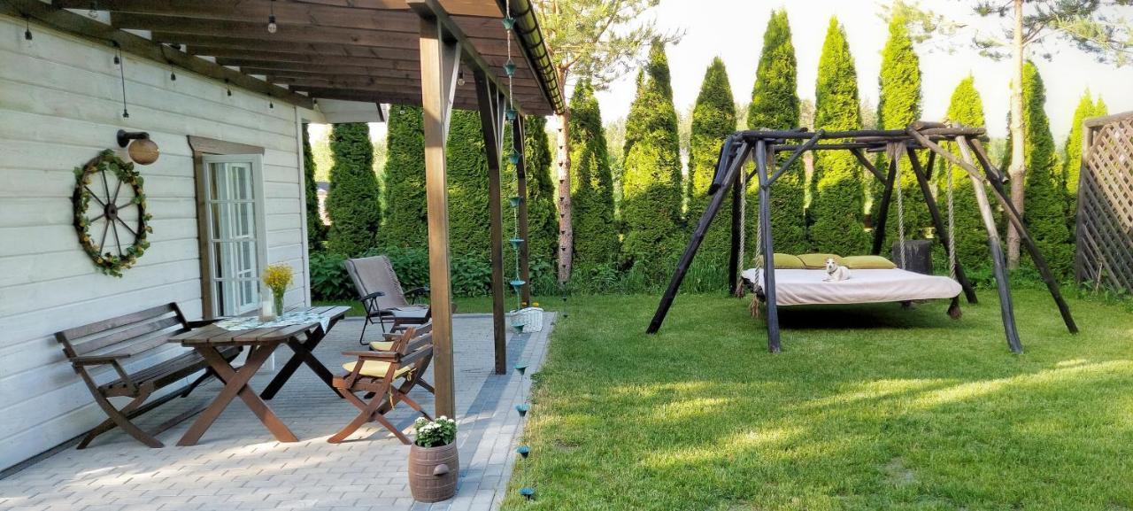 Zolte Drzwi Sucha Rzeczka Villa Eksteriør bilde